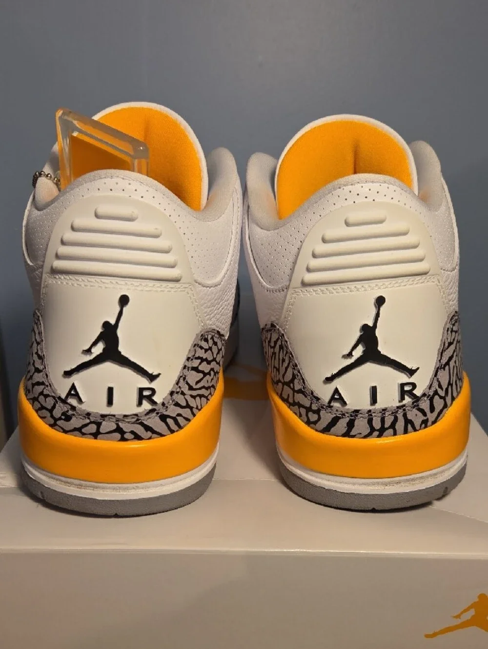 Air Jordan 3 Retro 'Laser Orange' Size 12W/10.5M